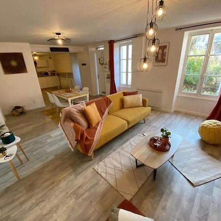 Comme Un Air De Provence A Blois Apartment Luaran gambar