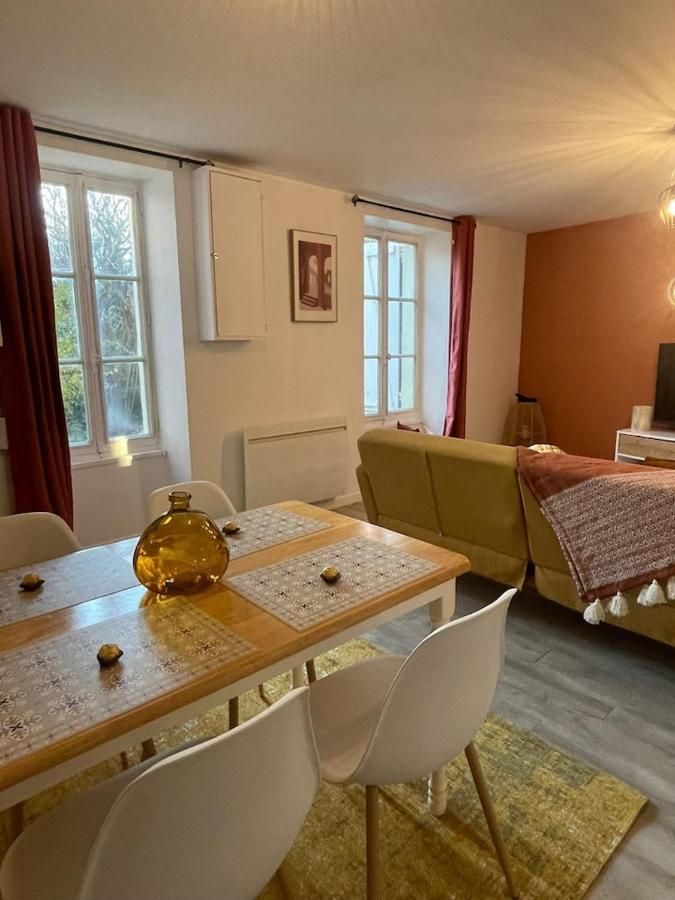 Comme Un Air De Provence A Blois Apartment Luaran gambar