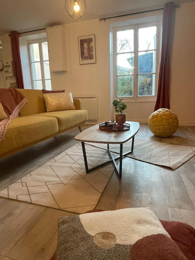 Comme Un Air De Provence A Blois Apartment Luaran gambar